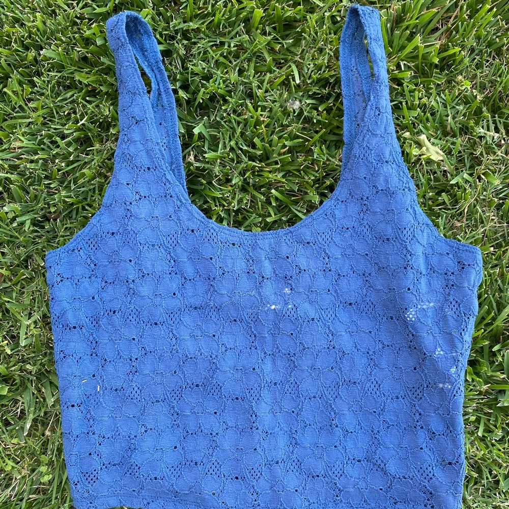 4 for $12 Hollister crop top